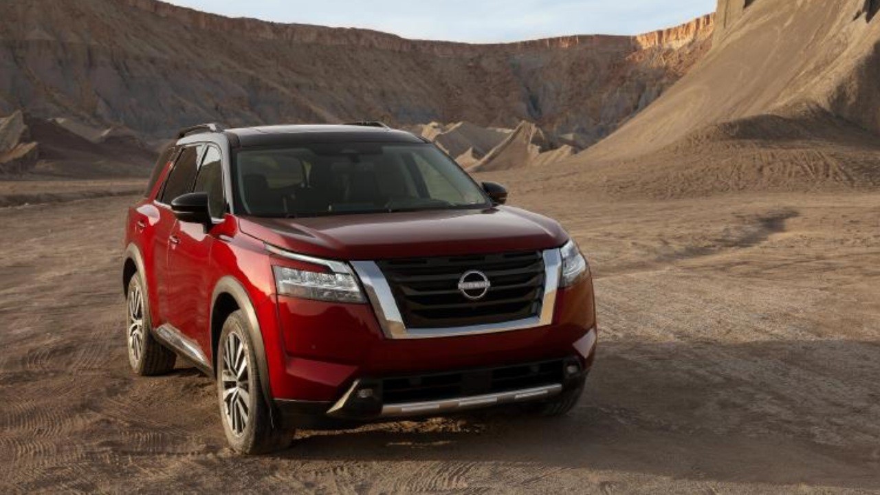 Nissan Pathfinder 2024 models and trims, prices and specifications in UAE Autopediame